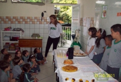 FEIRA NUTRITIVA - 2º ANO