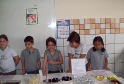 FEIRA NUTRITIVA - 2º ANO