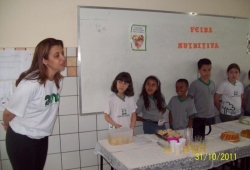 FEIRA NUTRITIVA - 2º ANO