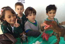 Projeto dos Dinossauros - 2016